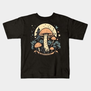 Mushroom hunting under the changing moon Kids T-Shirt